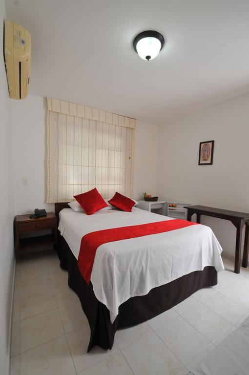 Hotel San Julian Буга Экстерьер фото