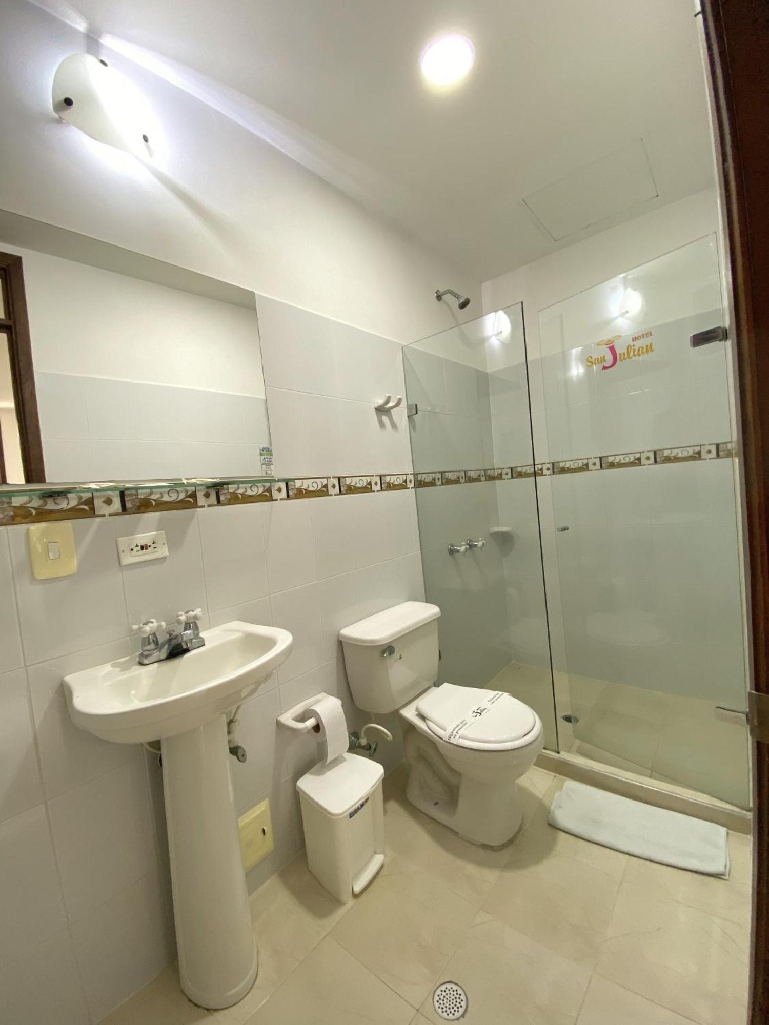 Hotel San Julian Буга Экстерьер фото