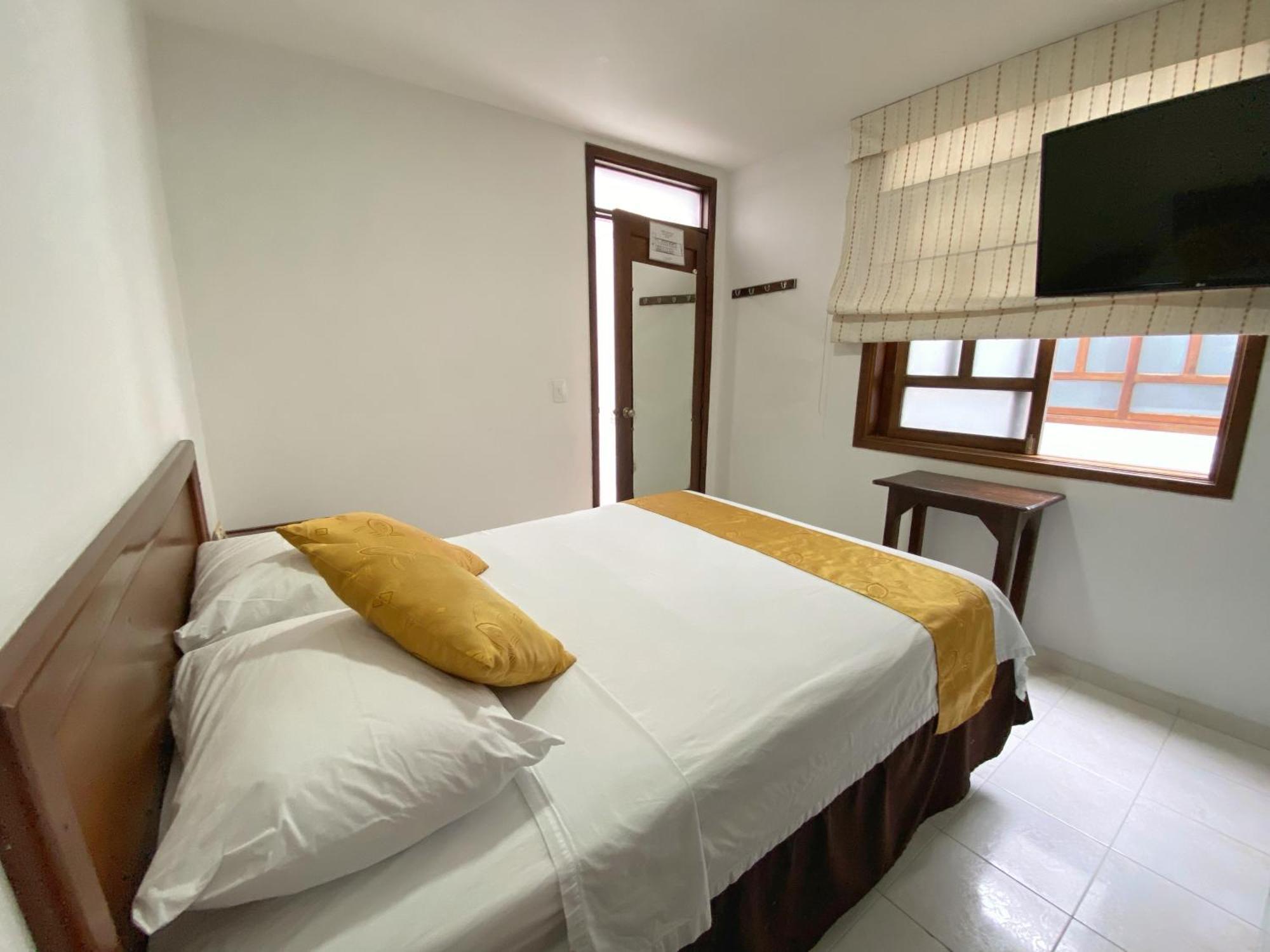 Hotel San Julian Буга Экстерьер фото